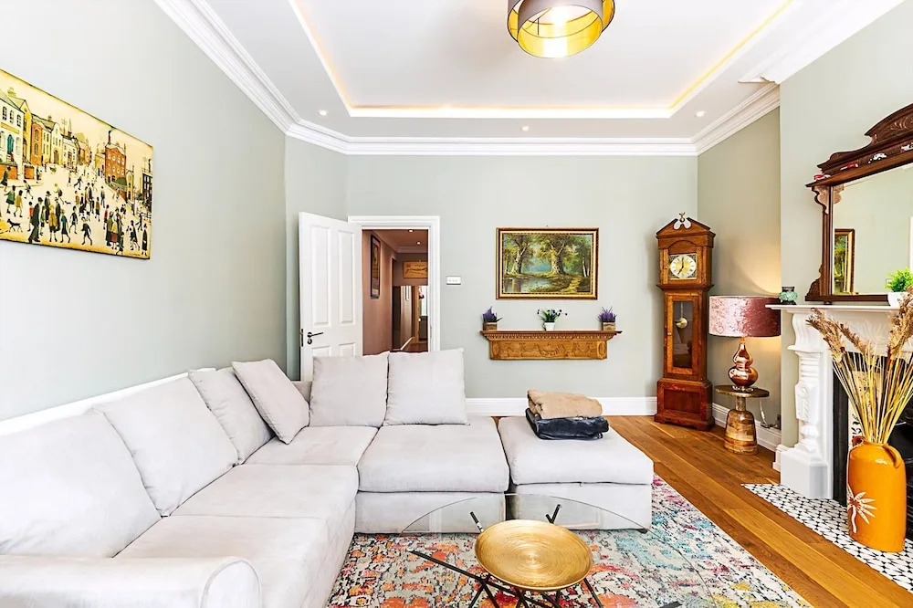 Chic Garden Flat in Leafy Ealing