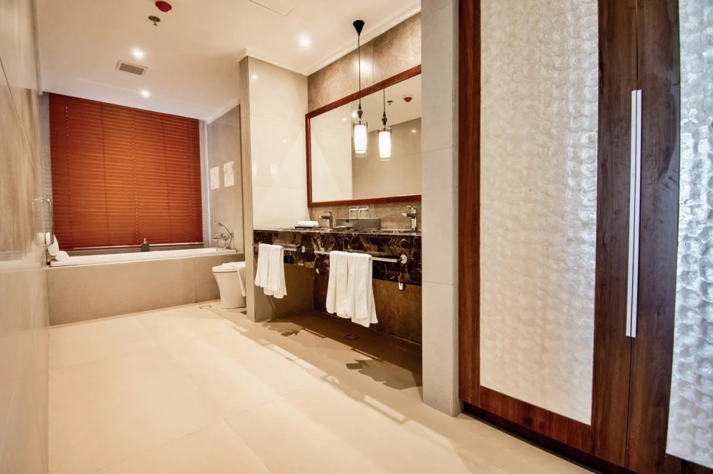 Mandarin Bay Resort and Spa