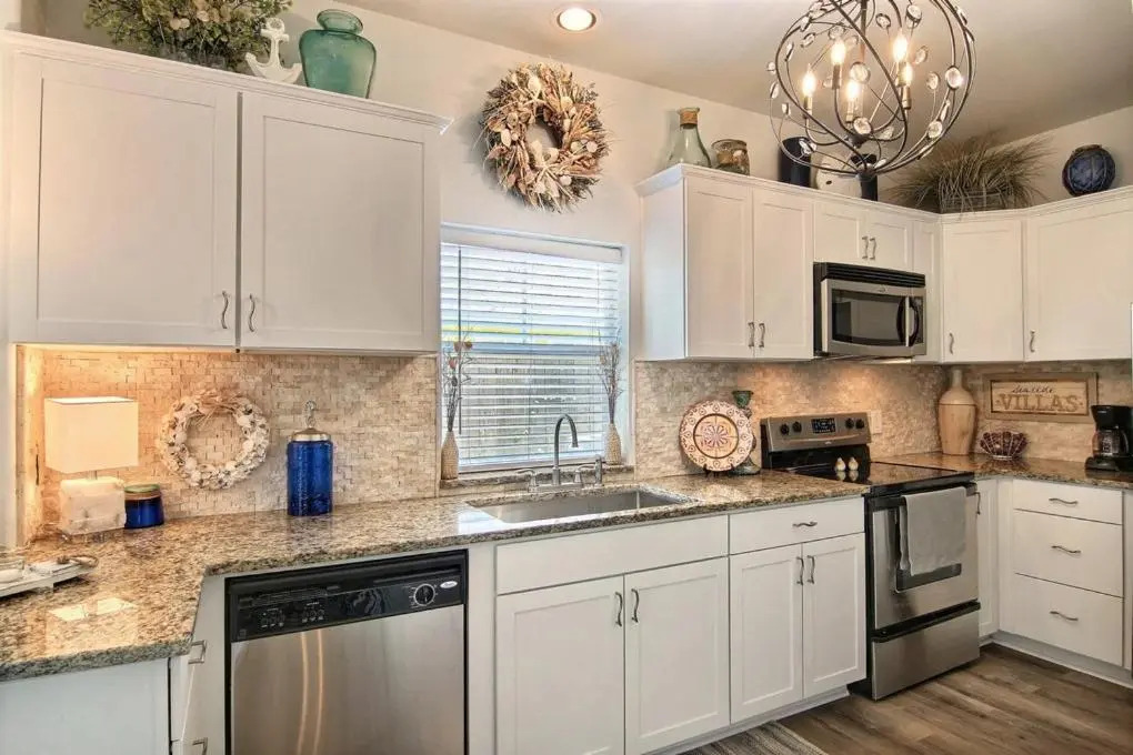 Shell Yeah by Silver Sands Vacation Rentals