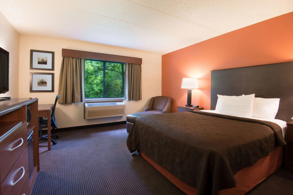 AmericInn by Wyndham Minocqua