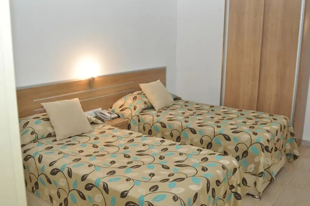 Selenium Hotel