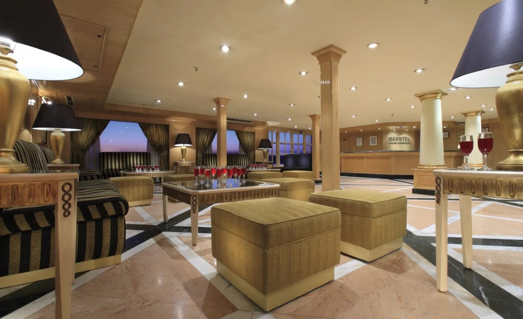 M/S Crown Emperor (luxor)