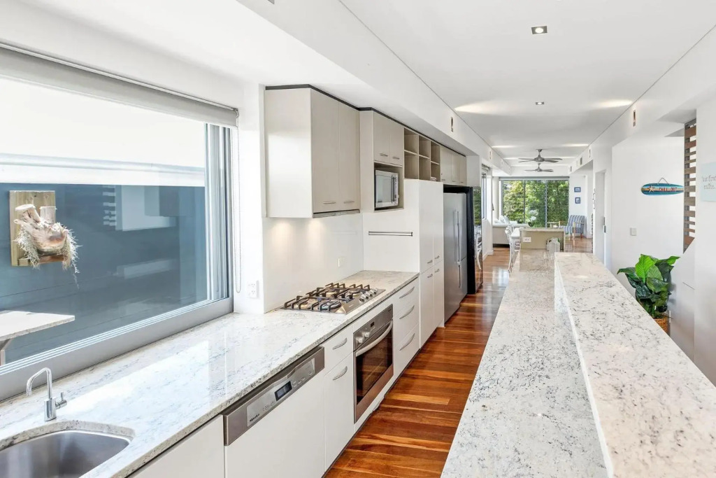 Ferguson St Family Home in Fabulous Location