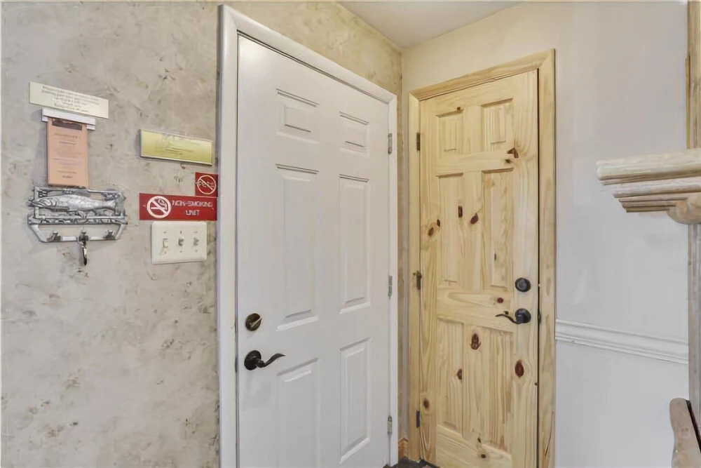 Tannhauser 212 - 2 Br Condo