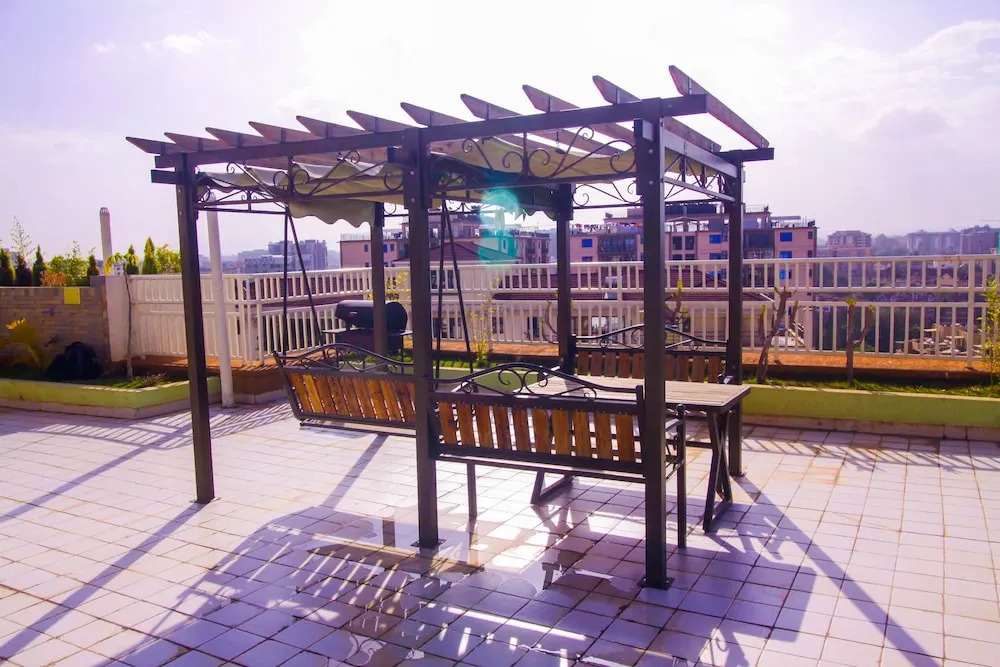 CherryWood Apartments