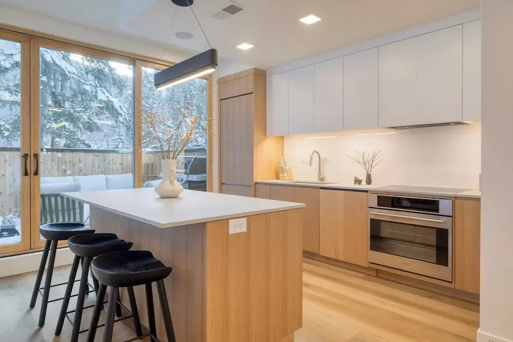 Luxury Ski Home w/ Hot Tub Near Trails & Downtown Parkview Mountain House