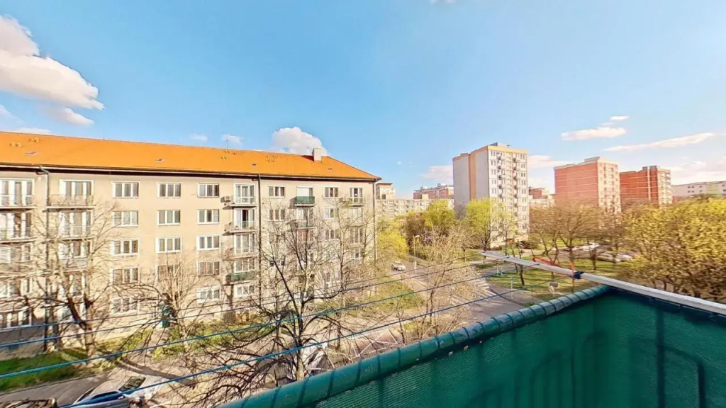 2 separate BD apt very close to the city centre