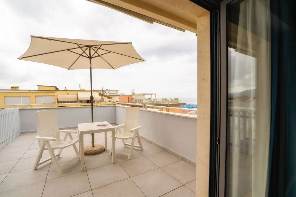 Hotel Sirio