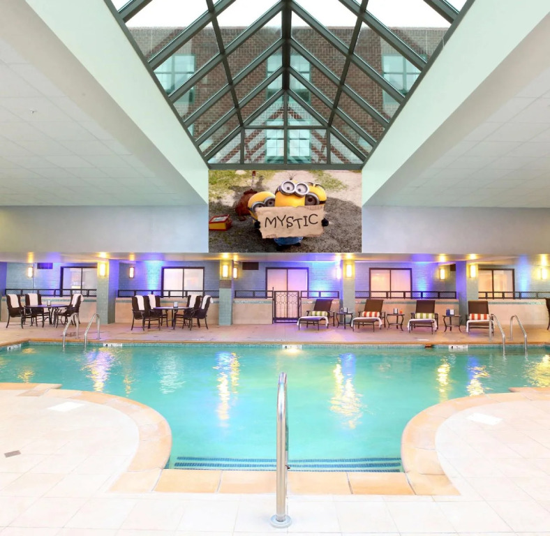 Hilton Mystic