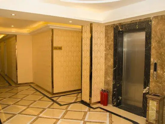 City Boutique Hotel (Heshan Zhongshan Road Xintiandi Branch)