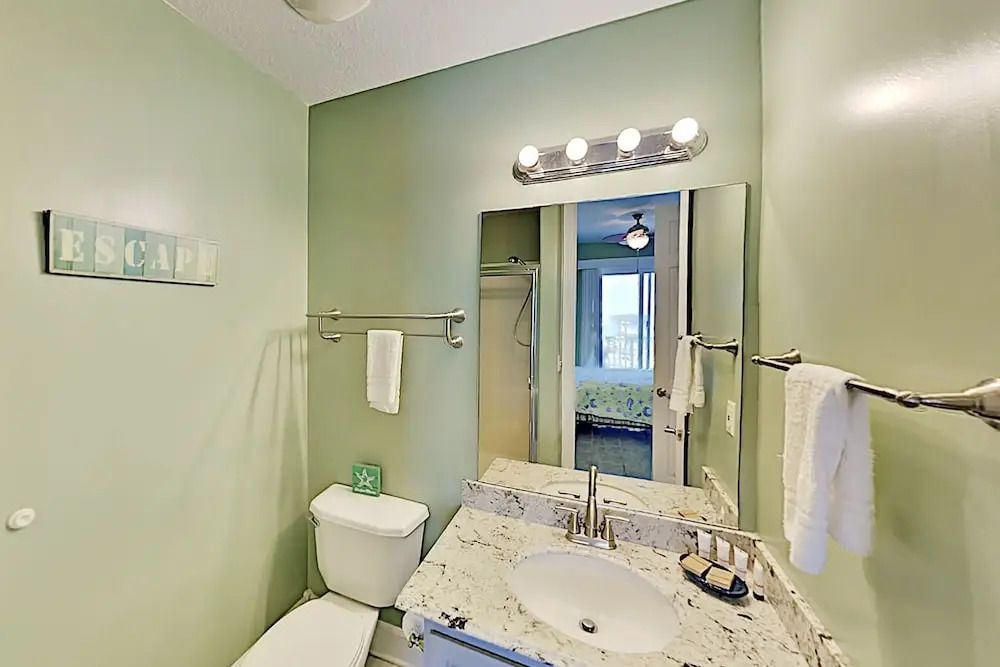 Beachfront 3br W/ Gulf-view Balcony 3 Bedroom Condo