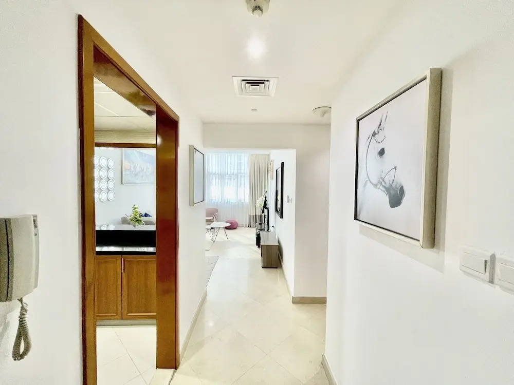 Stunning Apartment at Dora Bay Dubai Marina