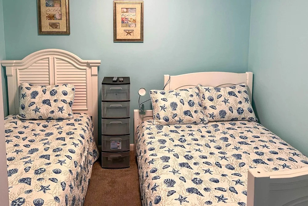 Beachfront Murrells Inlet Condo w/ Ocean Views