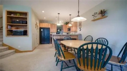 West Condominiums - W3401