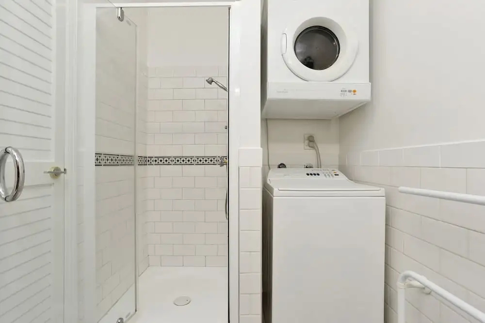 Newly Refurnished Stylish One Bedroom