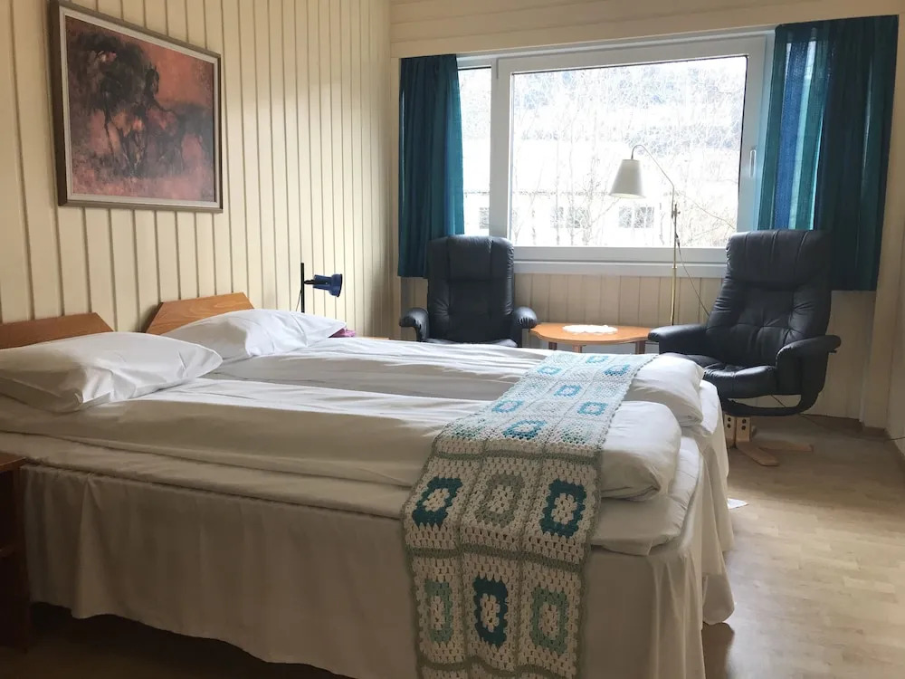 Eikum Hotel