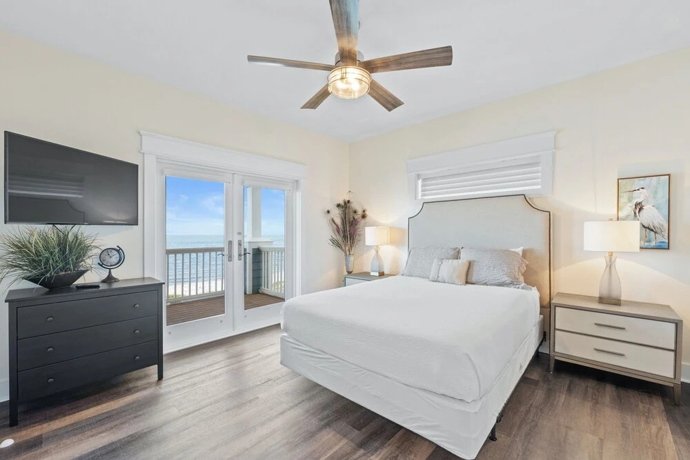 Beach House - Sun-kissed Cottage by PHG