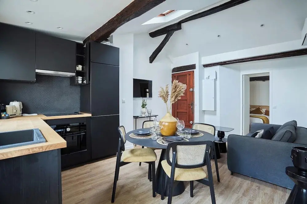 Apartment AC 2 Bedrooms Le Marais Beaubourg