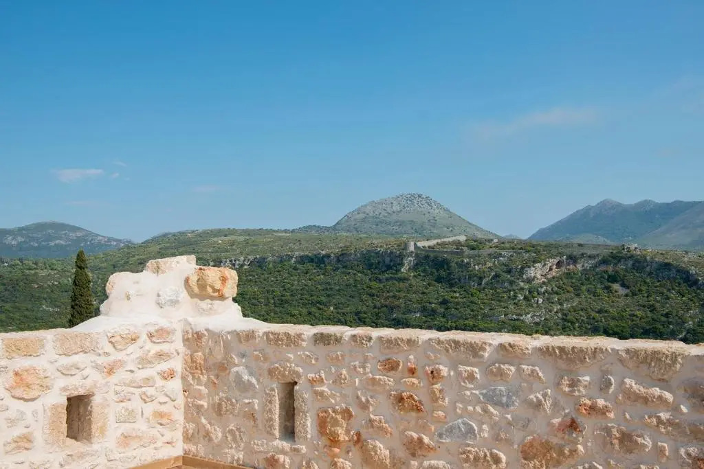 Vetilios Lithos boutique hotel