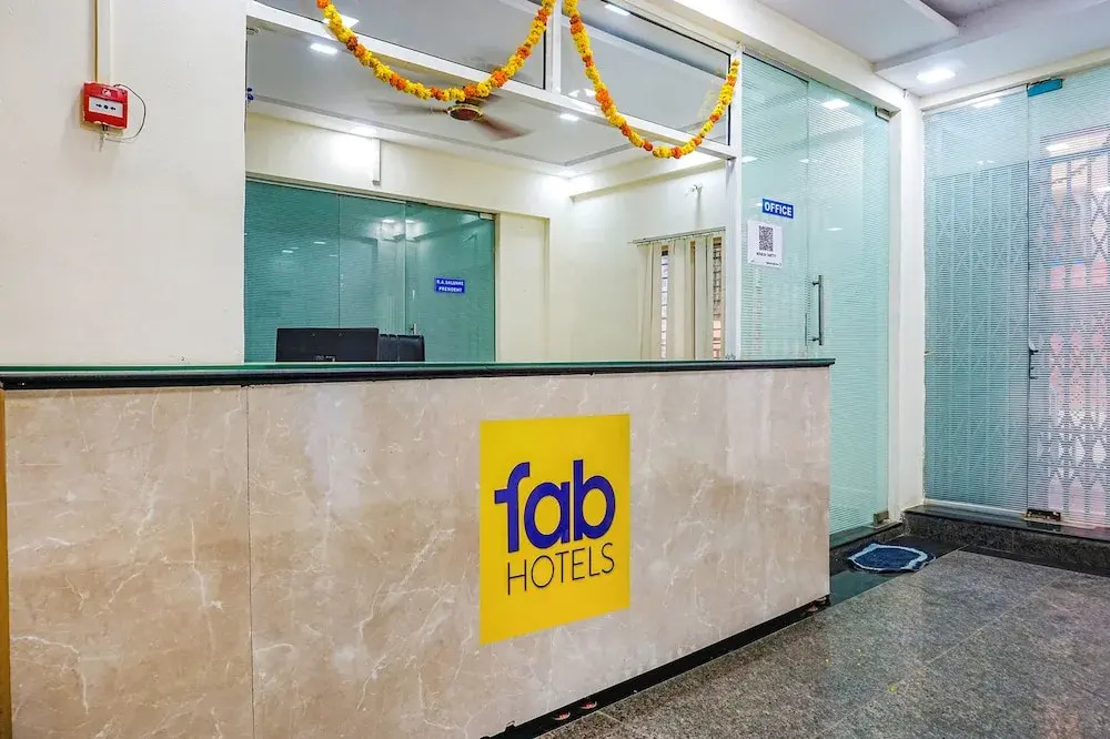 FabHotel Lake View - Chinmaya Vitthal Mandir