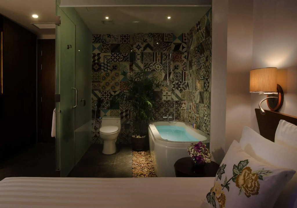 Silverland Sakyo Hotel