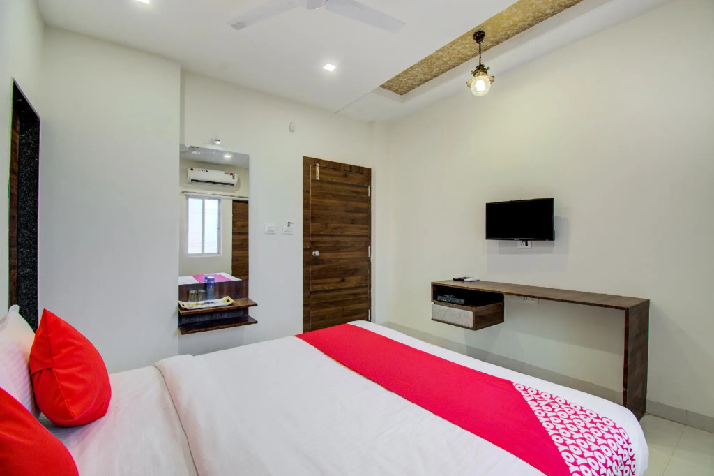 OYO 29292 Hotel Star Executive