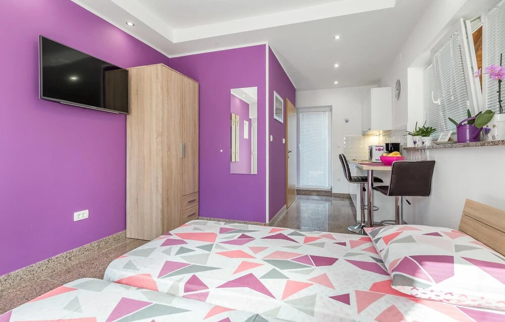 Beautiful Apartment in Rukavac With Wifi