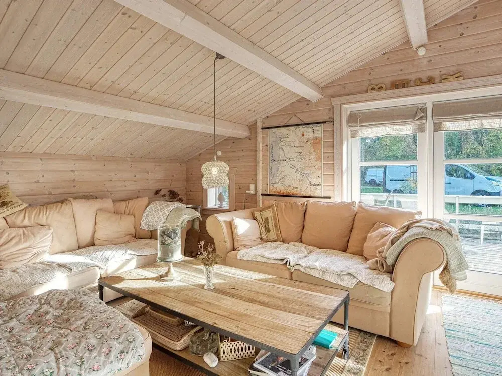 6 Person Holiday Home in Vaeggerlose