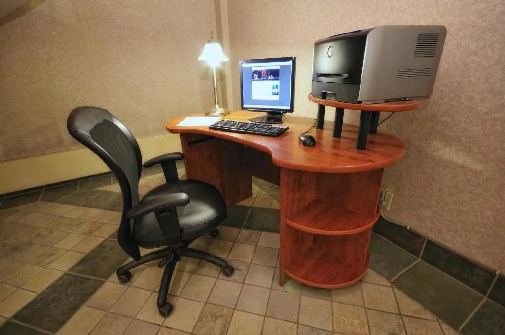 Greenwood Inn & Suites