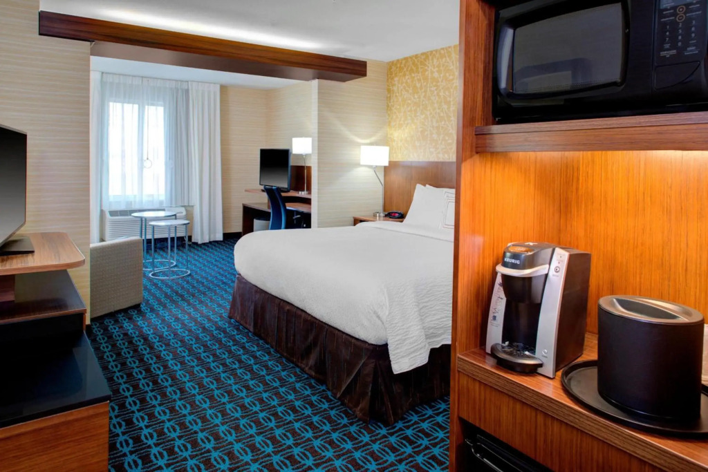 Fairfield Inn & Suites by Marriott Bakersfield North/Airport
