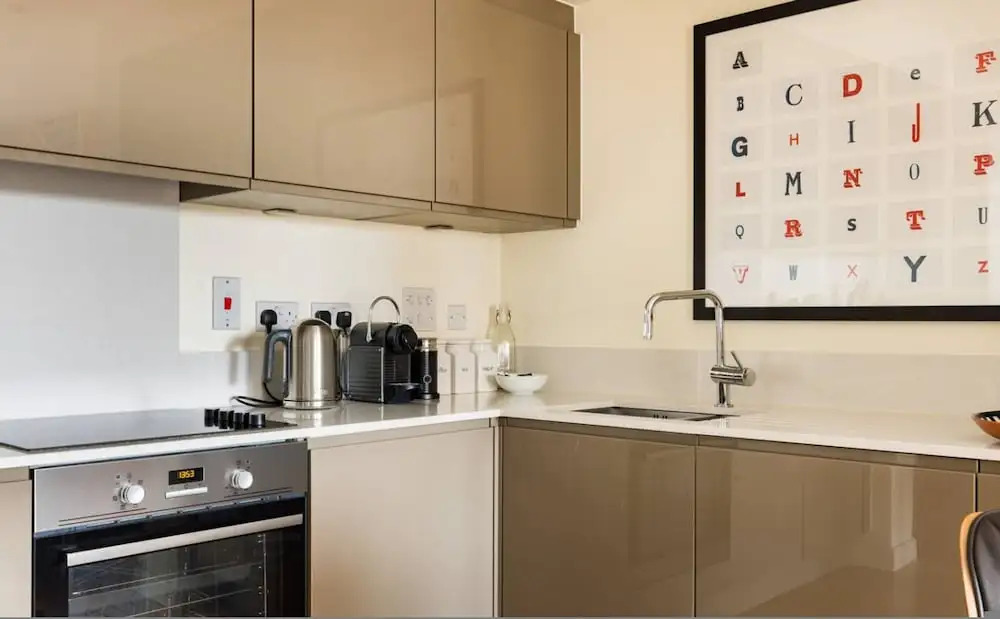 The Call of London 2 Bedroom Flat in Battersea