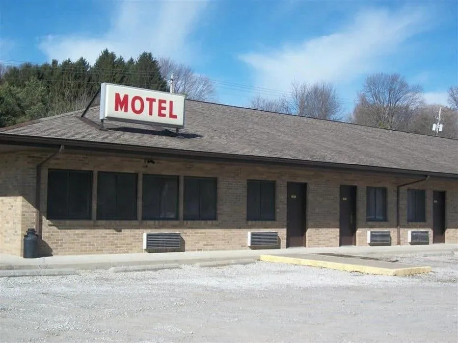 Mohican Little Brown Inn Loudonville