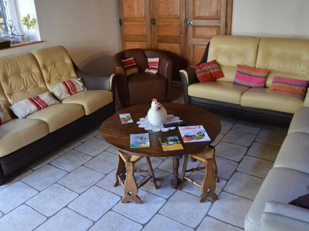 Ancienne ferme restaurée avec charme, vergers de mirabelles, borne électrique, proche Lac de Madine - FR-1-585-7