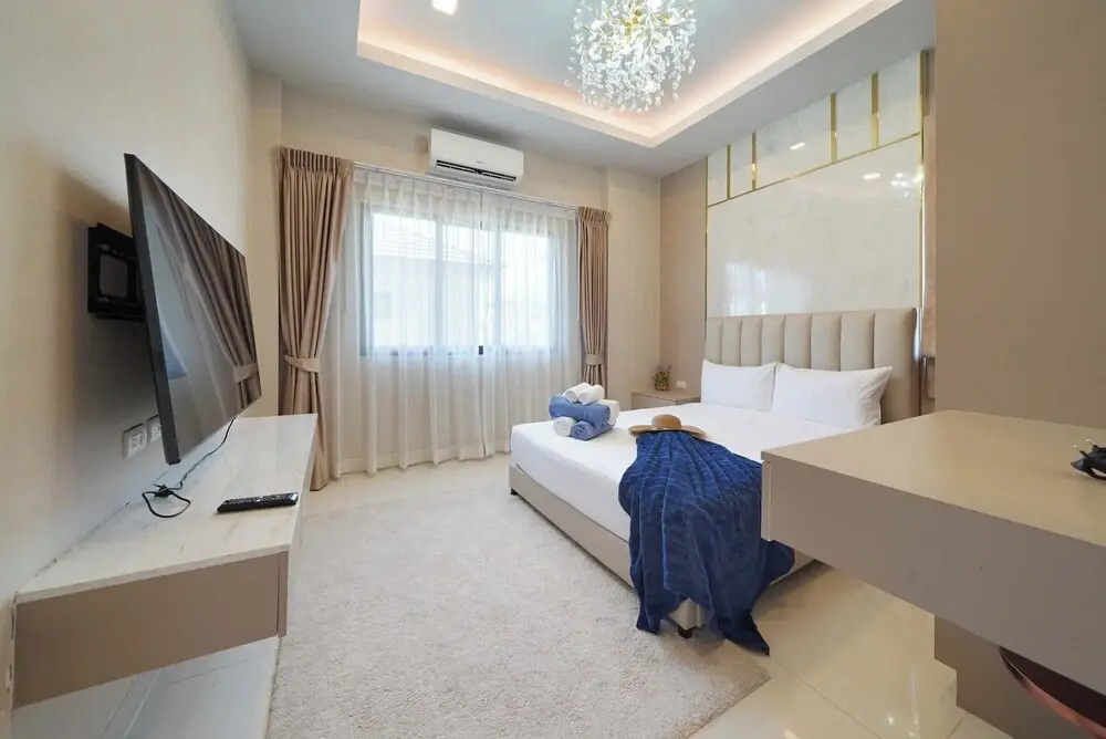 Southern Peak Pool Villa HuayYai Pattaya