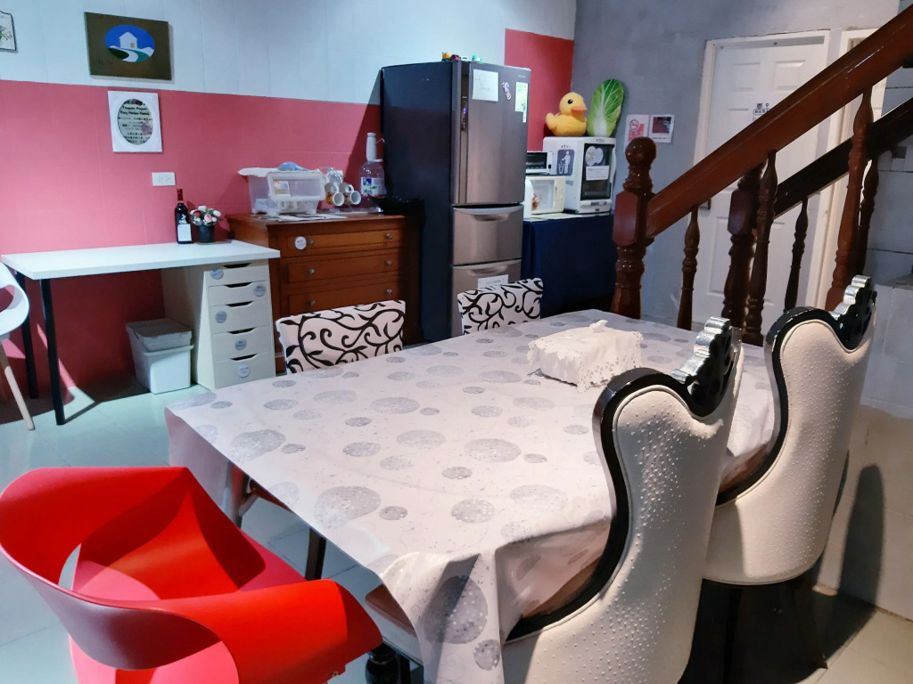 桃園機場羅里輕旅 近桃園竹圍漁港 Rory Hostel
