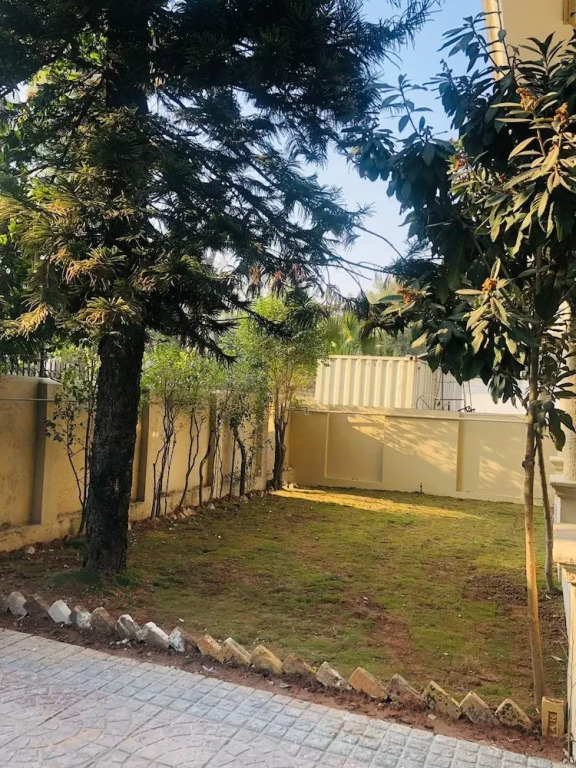 Royal Executive Guest House