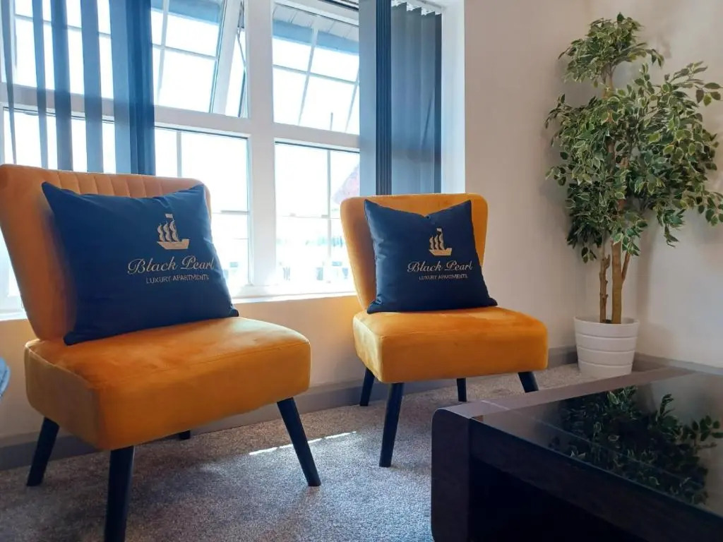 Black Pearl Luxury Apartments