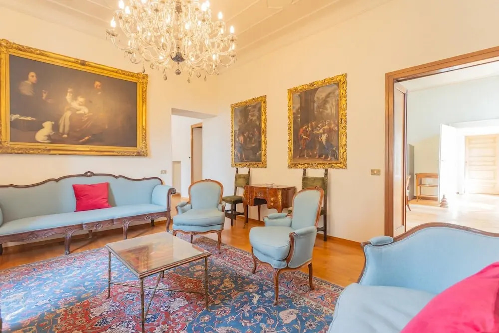 Luxury Apartments in Villa Cardinal Ciceri by Rent All Como