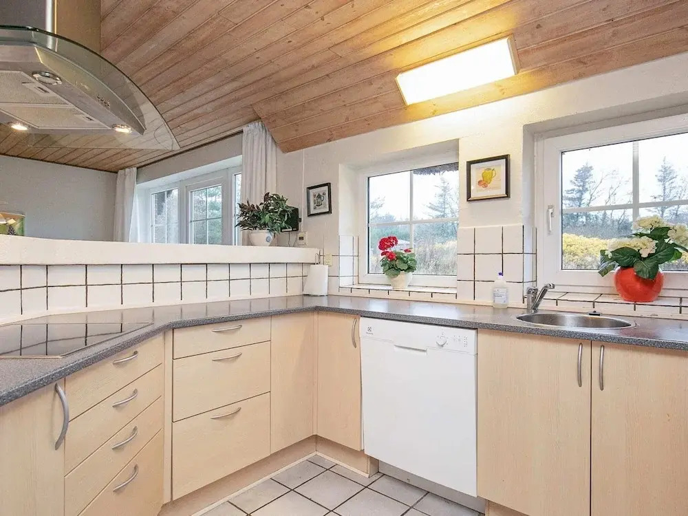 10 Person Holiday Home in Ulfborg
