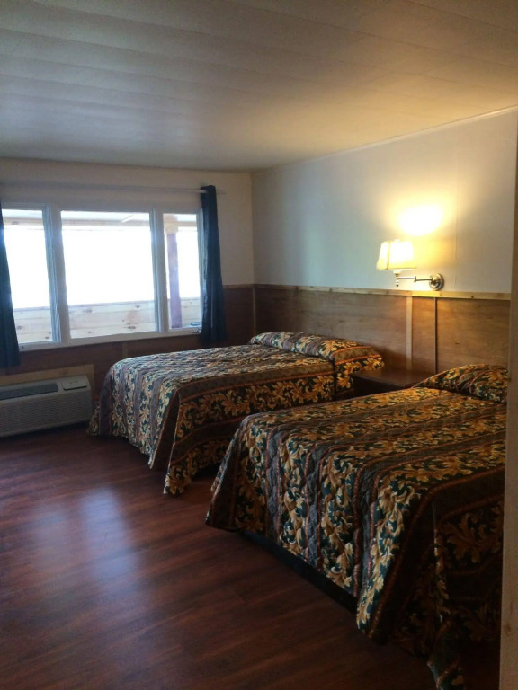 Hampton Motor Inn