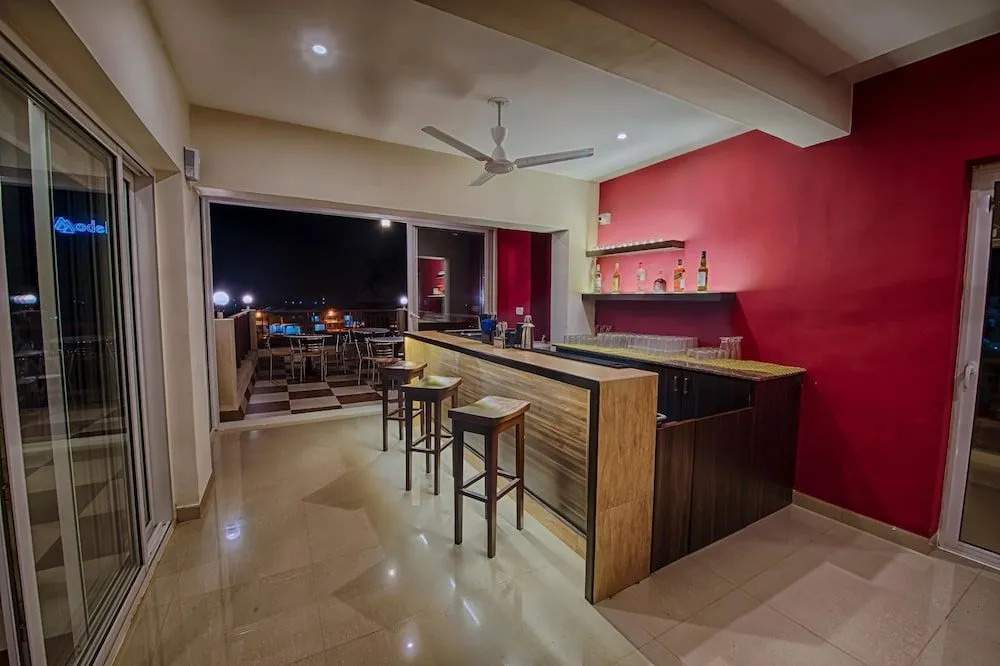 SinQ Suites