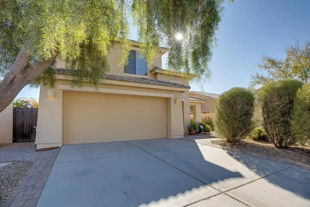 Golfer's Oasis w/ Balcony & BBQ in San Tan Valley