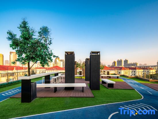 yihotel (Shanghai Lujiazui Riverside Center Expo Park Branch)
