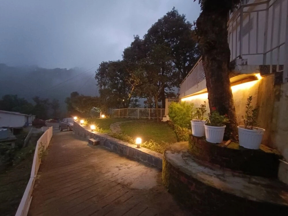 Charming 10-bedroom Forest Resort With Barbeque Bonfire