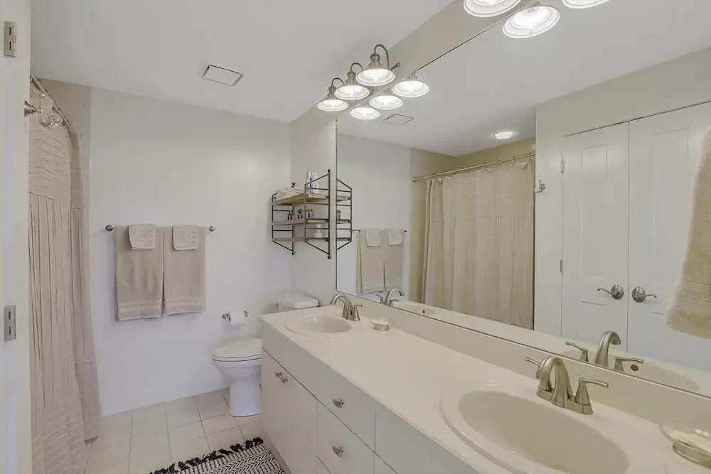 Tigertail Ct. 577 Marco Island Vacation Rental 4 Bedroom Home by Redawning