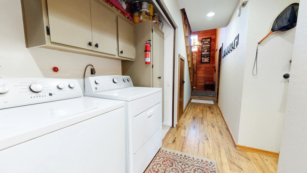 Snowcreek III #415 Condo