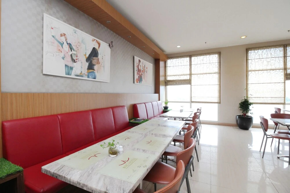 Airy BTC Fashion Mall Djunjunan 143 Bandung
