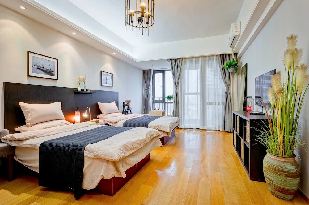 Royal Garden Apartment