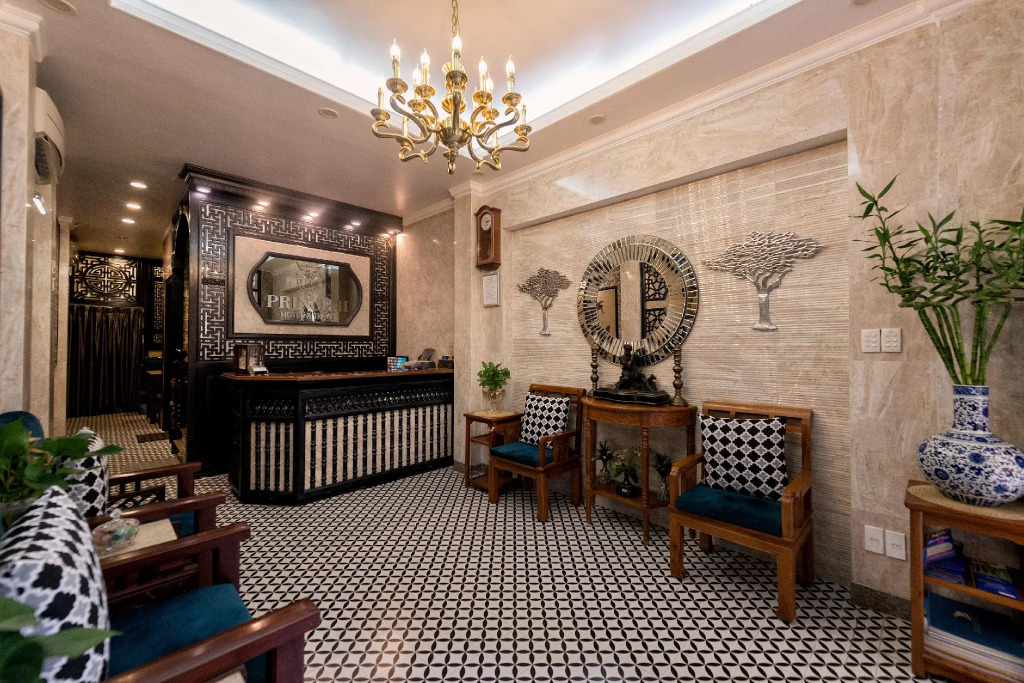 Prince II Hotel