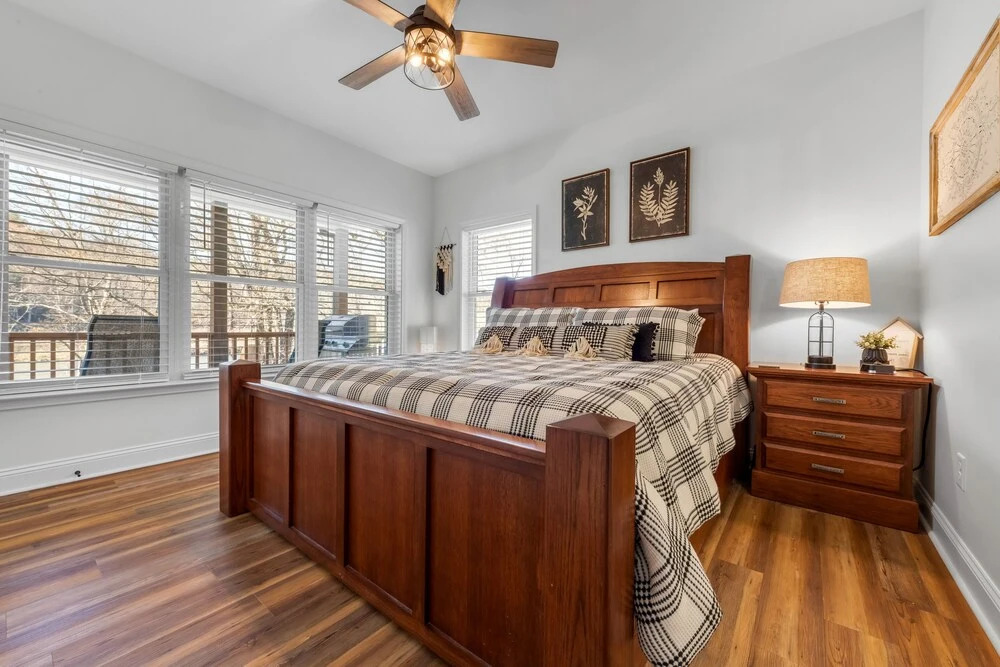 Charming Murphy House With Deck & River Views!